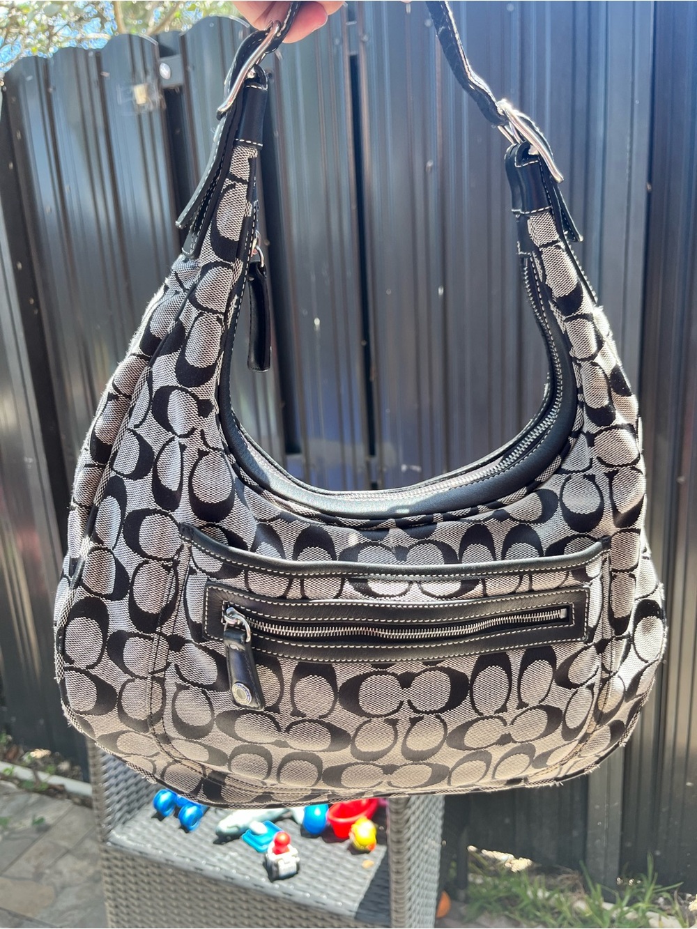 Vintage Coach Soho Signature Jacquard Hobo Shoulder Bag 6070 in Black/Grey